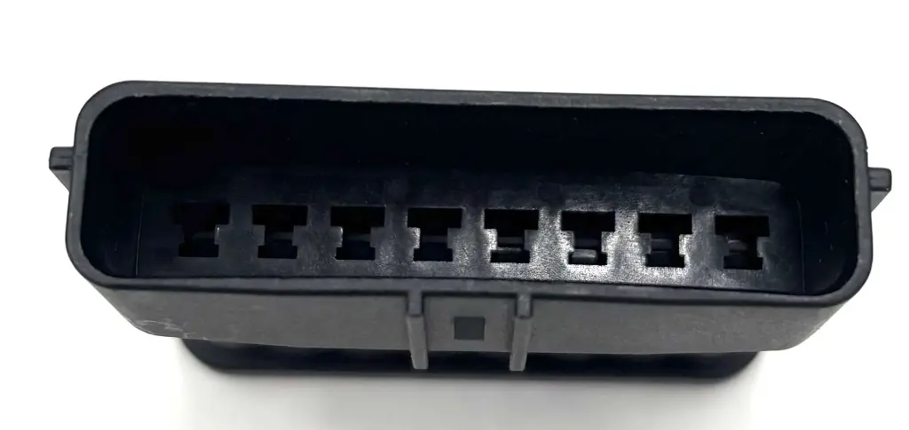 6 pin connector (M) Superseal bovenaanzicht.webp