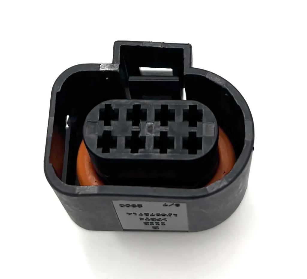 8 pin connector bovenaanzicht.webp